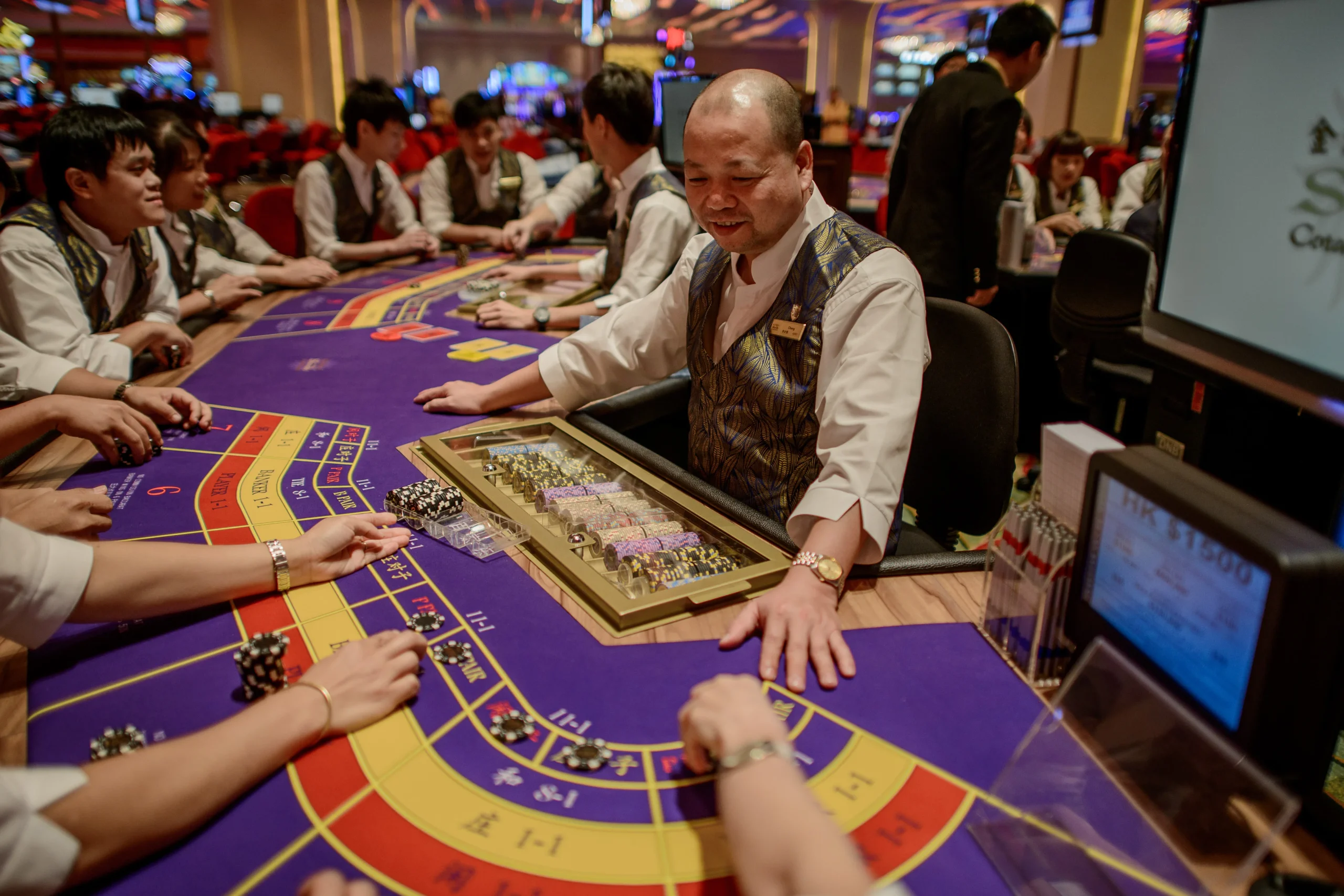 Macau’s Casino Revenue Declines 12.7% In September, Maintains 15.5% Yearly Growth